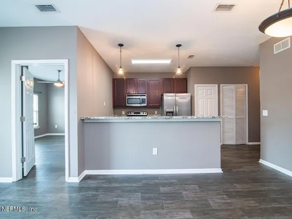 4998 KEY LIME Drive #205, Jacksonville, FL 32256