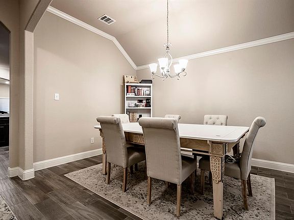 4th image of 1413 Torrent Dr