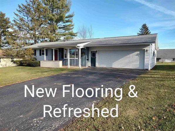 518 Sunrise Lane, Markesan, WI 53946