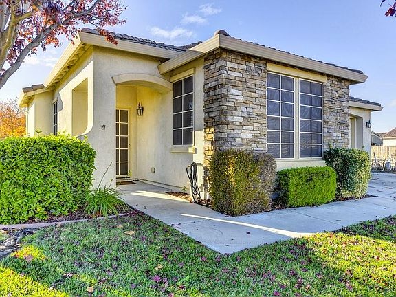 3rd image of 4300 Danube River Ln