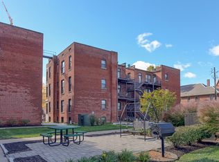 610 N East St #610208, Indianapolis, IN 46202