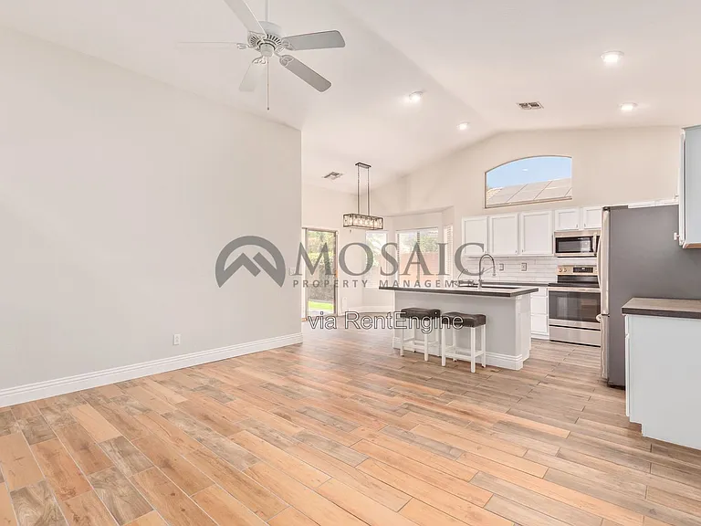 3381 E Flamingo Ct — Photo 9