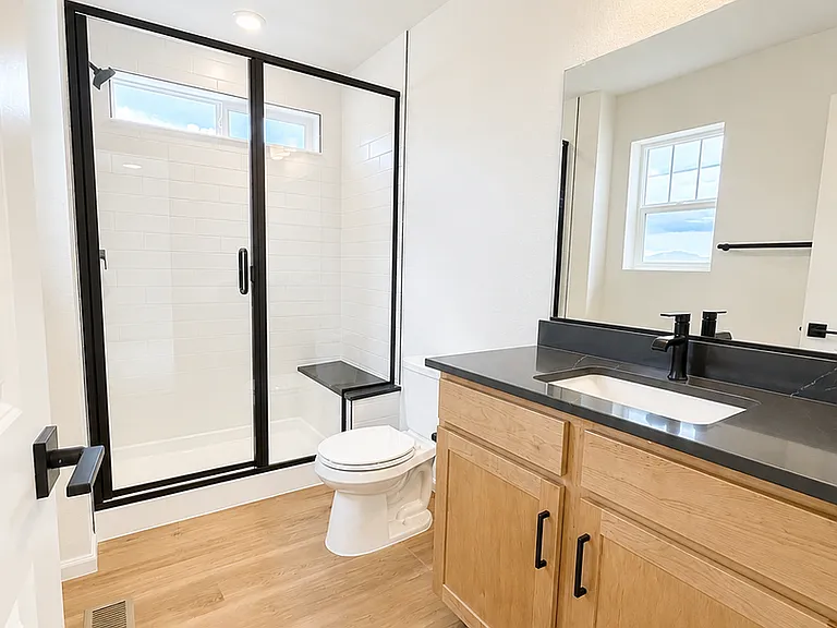 300 Nighthawk St — Photo 7