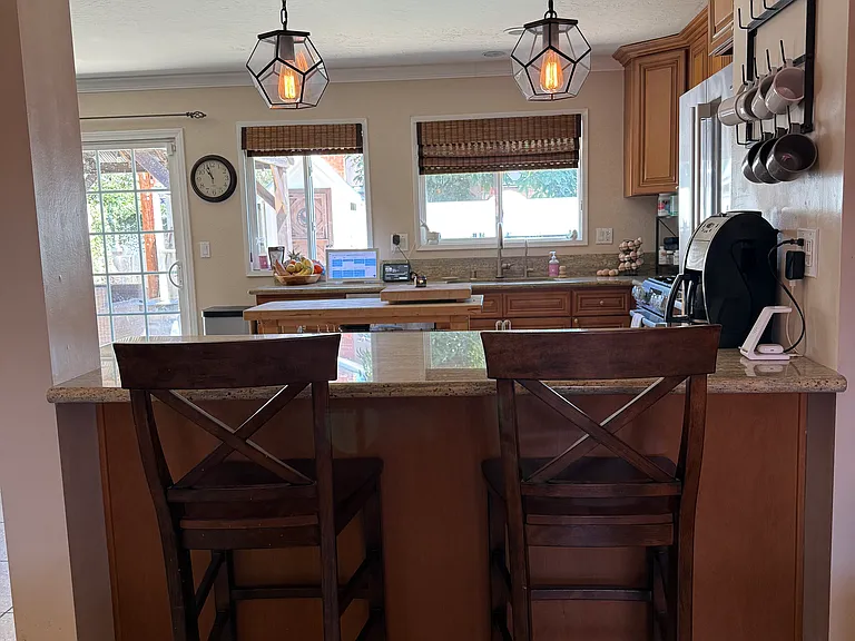 1180 Bismark Way — Photo 14