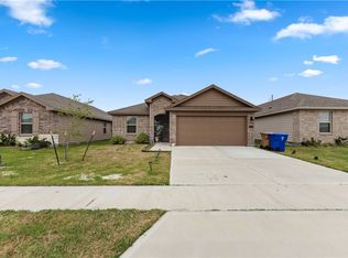 2313 Sky Crest Dr, Corpus Christi, TX 78418
