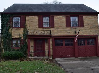 1215 N Genesee Dr, Lansing, MI 48915