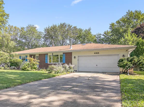686 Robert Dr, Bourbonnais, IL 60914