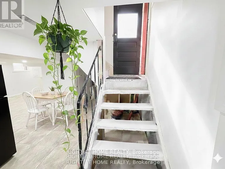 1395 Dougall Ave #BSMNT — Photo 3