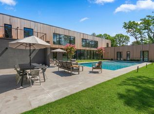 9 Blue Jay Way, East Hampton, NY 11937