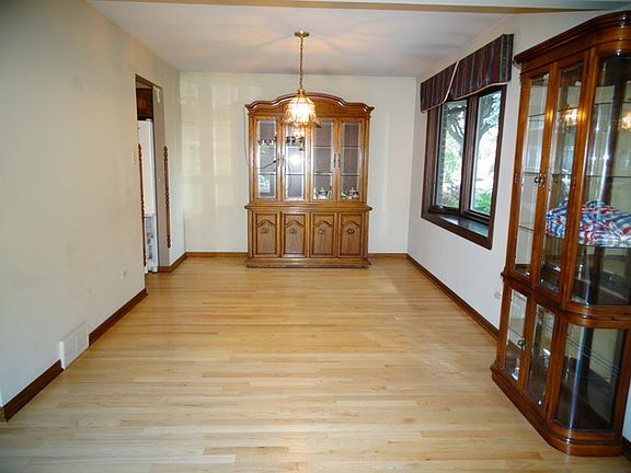 4th image of 12456 McVicker Ave
