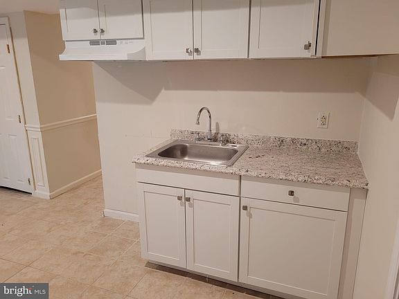 3rd image of 13012 Tadmore Ct