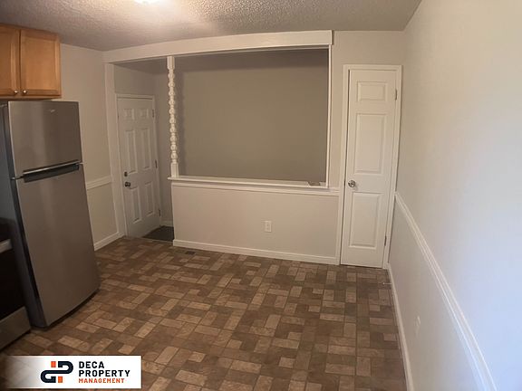 5th image of 2465 Jenkee Dr
