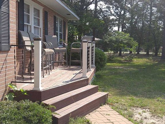 3rd image of 7541 Pinedale Dr
