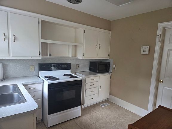 5th image of 3232 Ashley St
