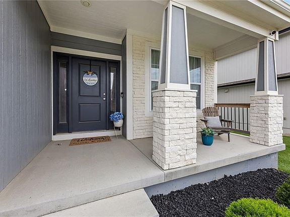 4th image of 5837 Belmont Dr
