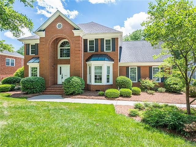 1st image of 7013 Darnley Pl