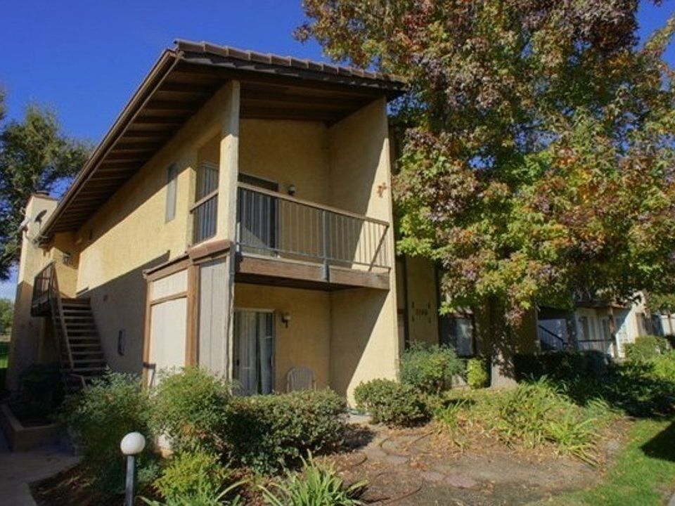 1st image of 3166 Little Mountain Dr APT B