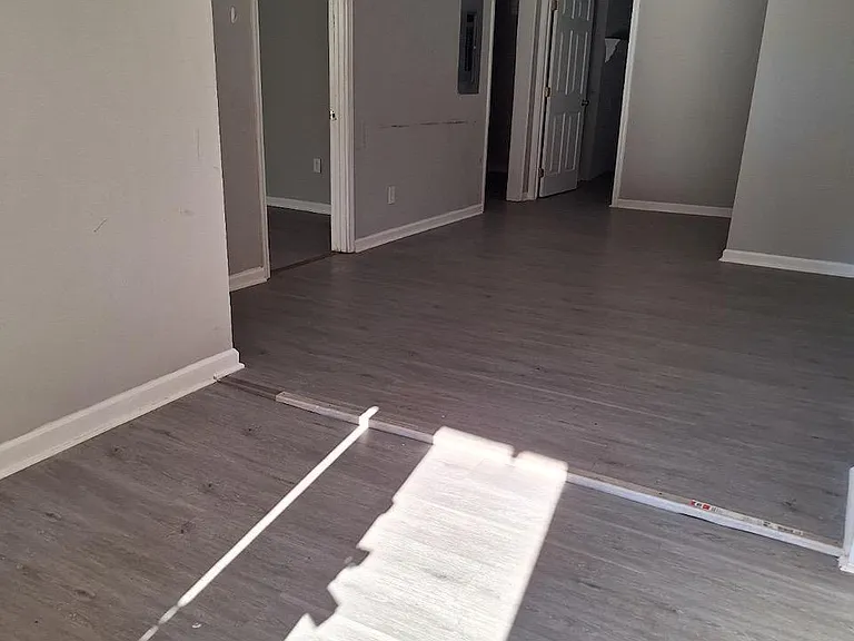 176 Clarendon St — Photo 36