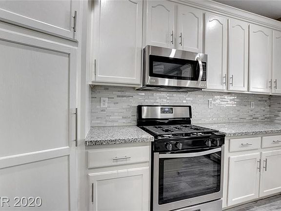 3rd image of 5625 Champagne Flower St