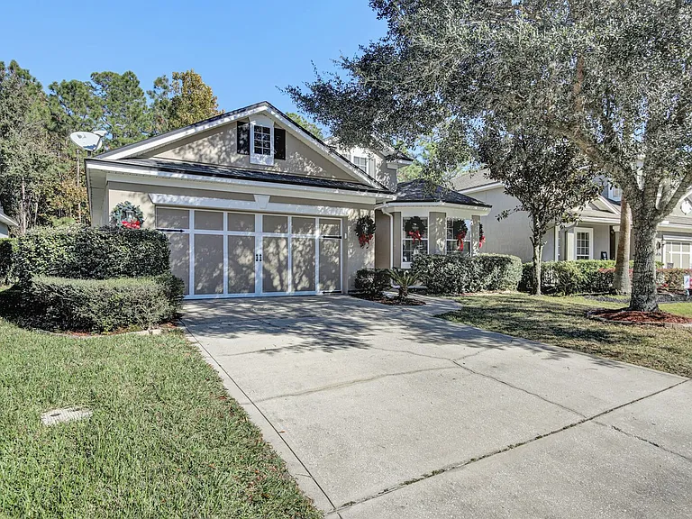 1808 Cross Pointe Way — Photo 2