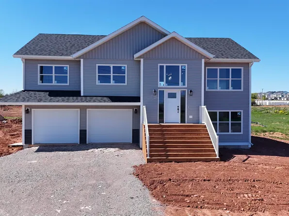 31 Norman Dr, Charlottetown, PE C1C 1E9