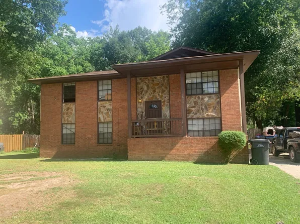 2846 Conniston Dr, Hephzibah, GA 30815