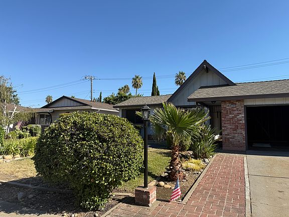 3rd image of 8238 Lake Forest Dr