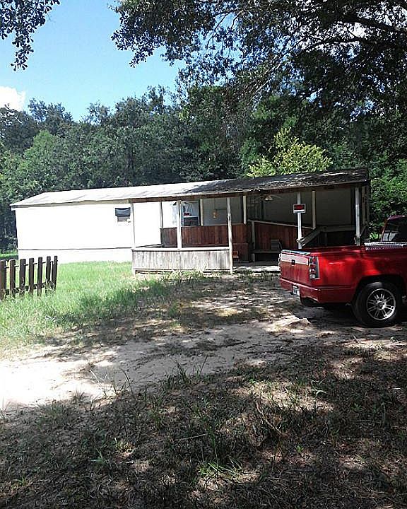 1st image of 11207 Oakwood Dr