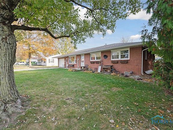 4th image of 800 Fernwood Ave