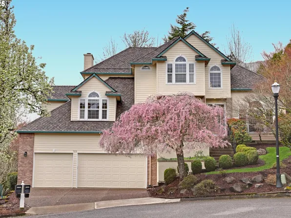 9210 NW Benson Ct, Portland, OR 97229