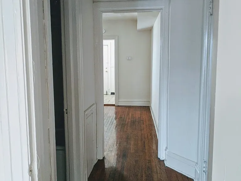518 W. Grace St.* — Photo 27