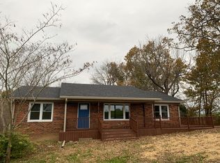 1022 Nevins Station Rd, Lawrenceburg, KY 40342