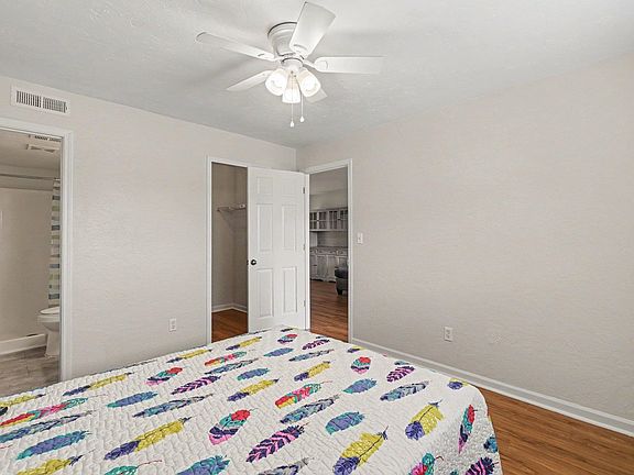 2nd image of 1101 2nd Ave. N #1008