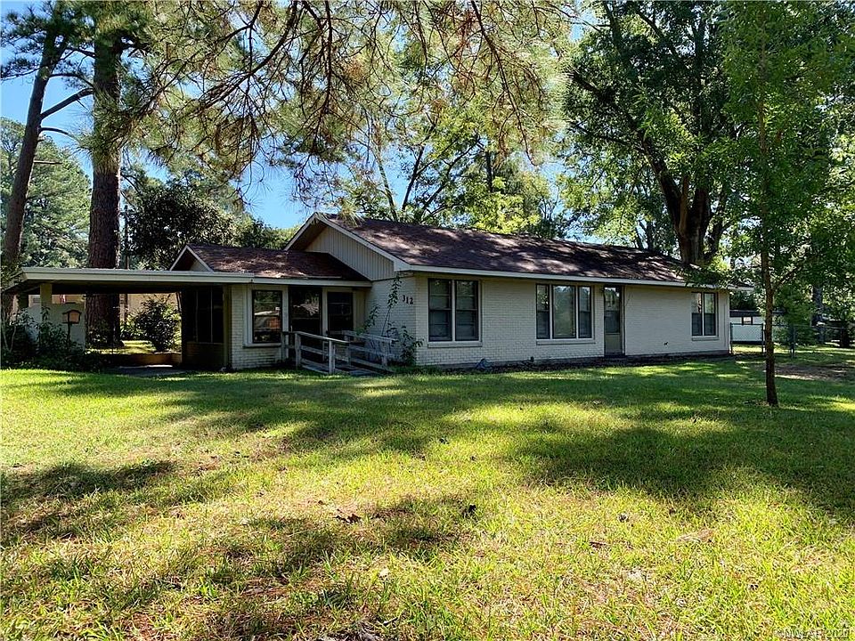 1st image of 312 Lakeshore Dr