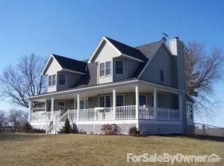 1435 Town Line Rd, Steward, IL 60553