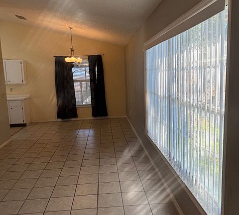 5th image of 1408 Mohrlake Dr