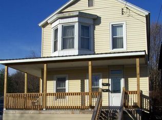 30 Lincoln Ave, Cohoes, NY 12047