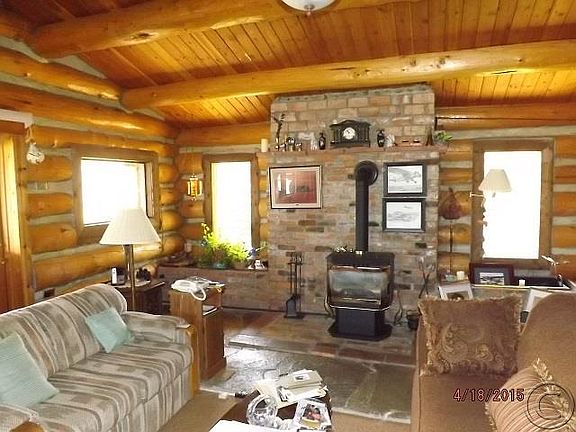 2nd image of 1469 Tammany Ln