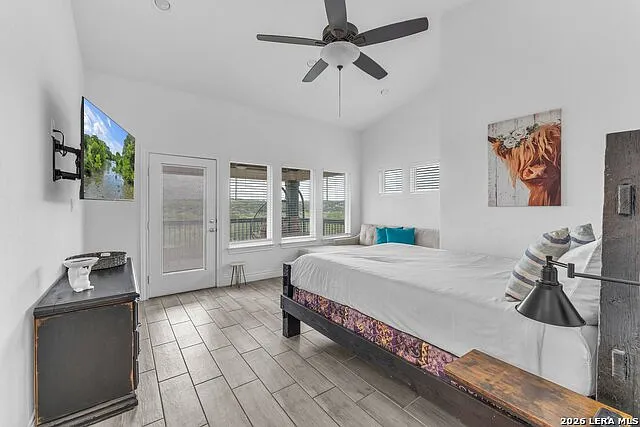 2488 Waterfront Park Dr — Photo 37