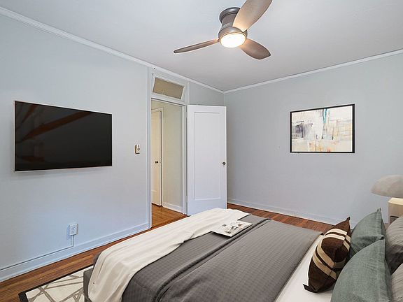 2nd image of 30-69 Hobart St #1I