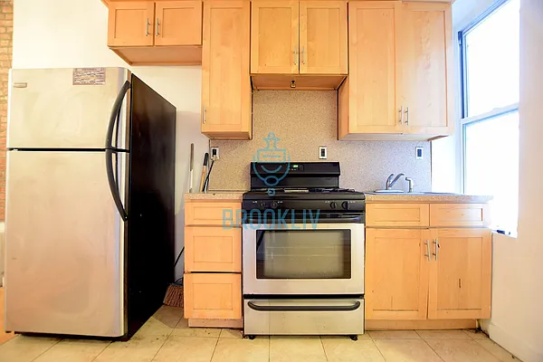 Rented by null | media 15