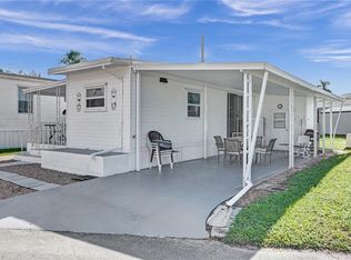 8700 SW 17th St, Fort Lauderdale, FL 33324