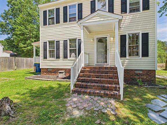 2nd image of 10649 Genlou Rd