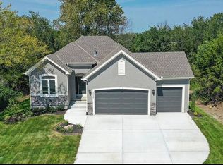 24328 W 91st Ter, Lenexa, KS 66227