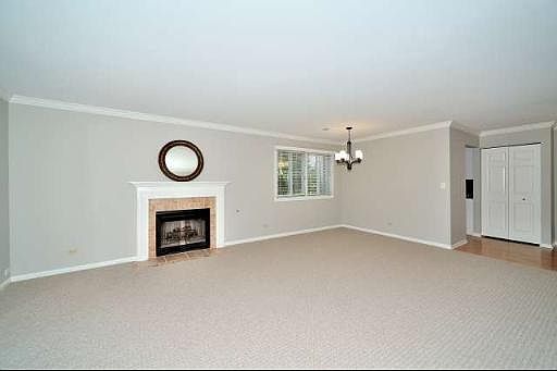 4th image of 454 W 58th Pl
