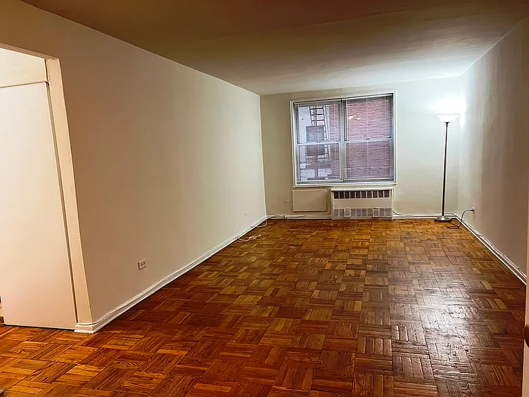8515 120th St #3 — Photo 5