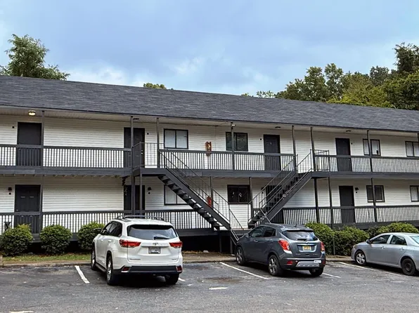 4011 Eunice St SW, Huntsville, AL 35805