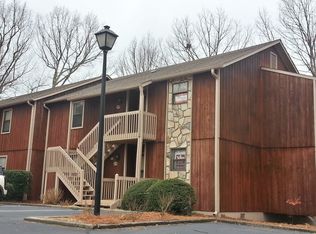 303 Aspen Ct, Winston Salem, NC 27106