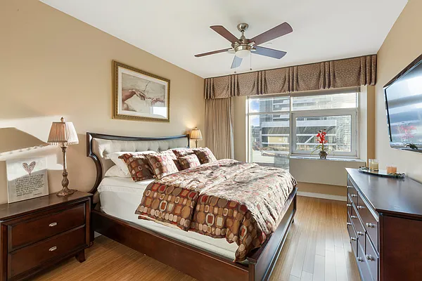 Sold by Nest Seekers International | media 10