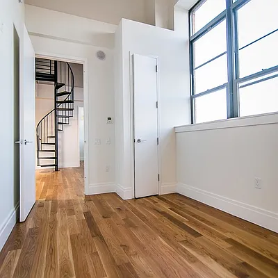 Rented by Nooklyn NYC LLC | media 56